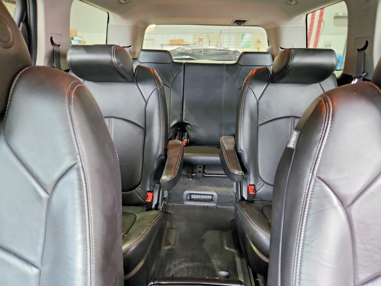 2015 GMC ACADIA SLT-1 photo 19