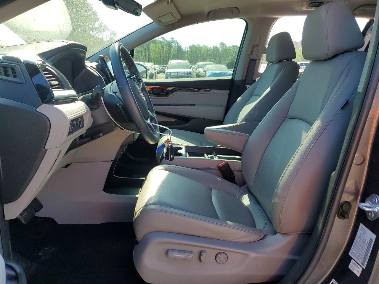 2023 HONDA ODYSSEY TOURING photo 19