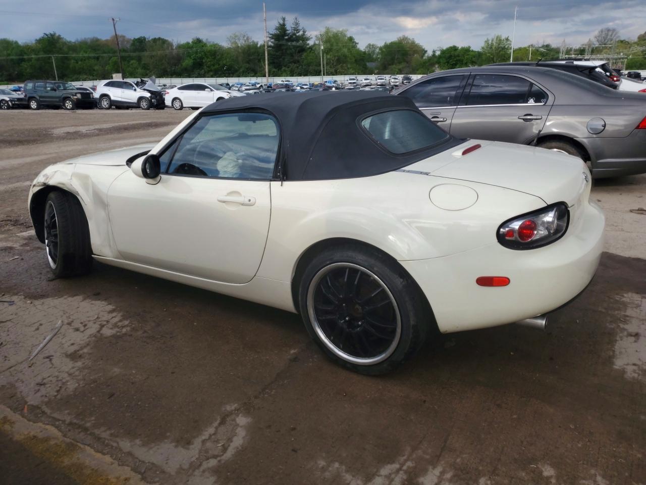 2006 MAZDA MX-5 MIATA photo 3