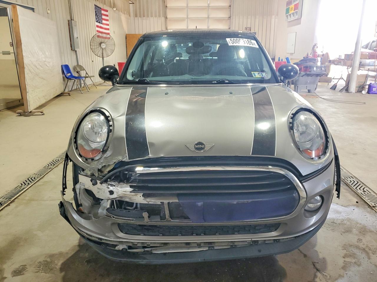 2017 MINI COOPER photo 9