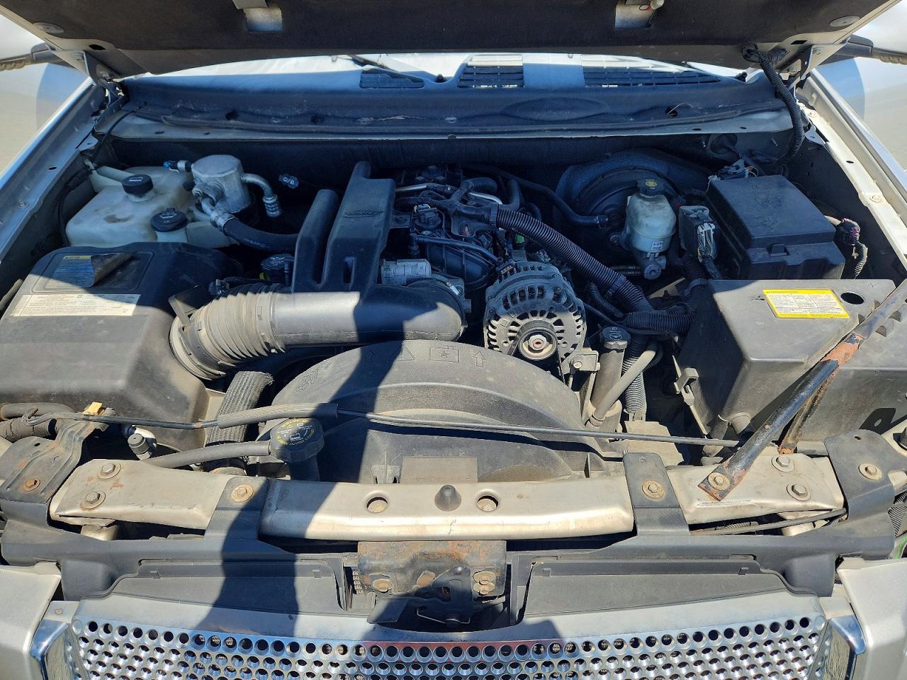 2006 GMC ENVOY DENALI photo 31