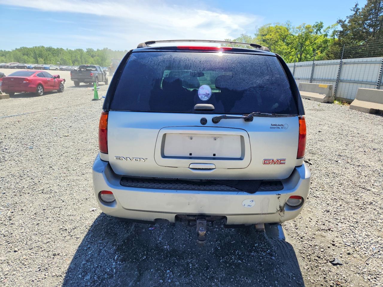 2006 GMC ENVOY DENALI photo 16