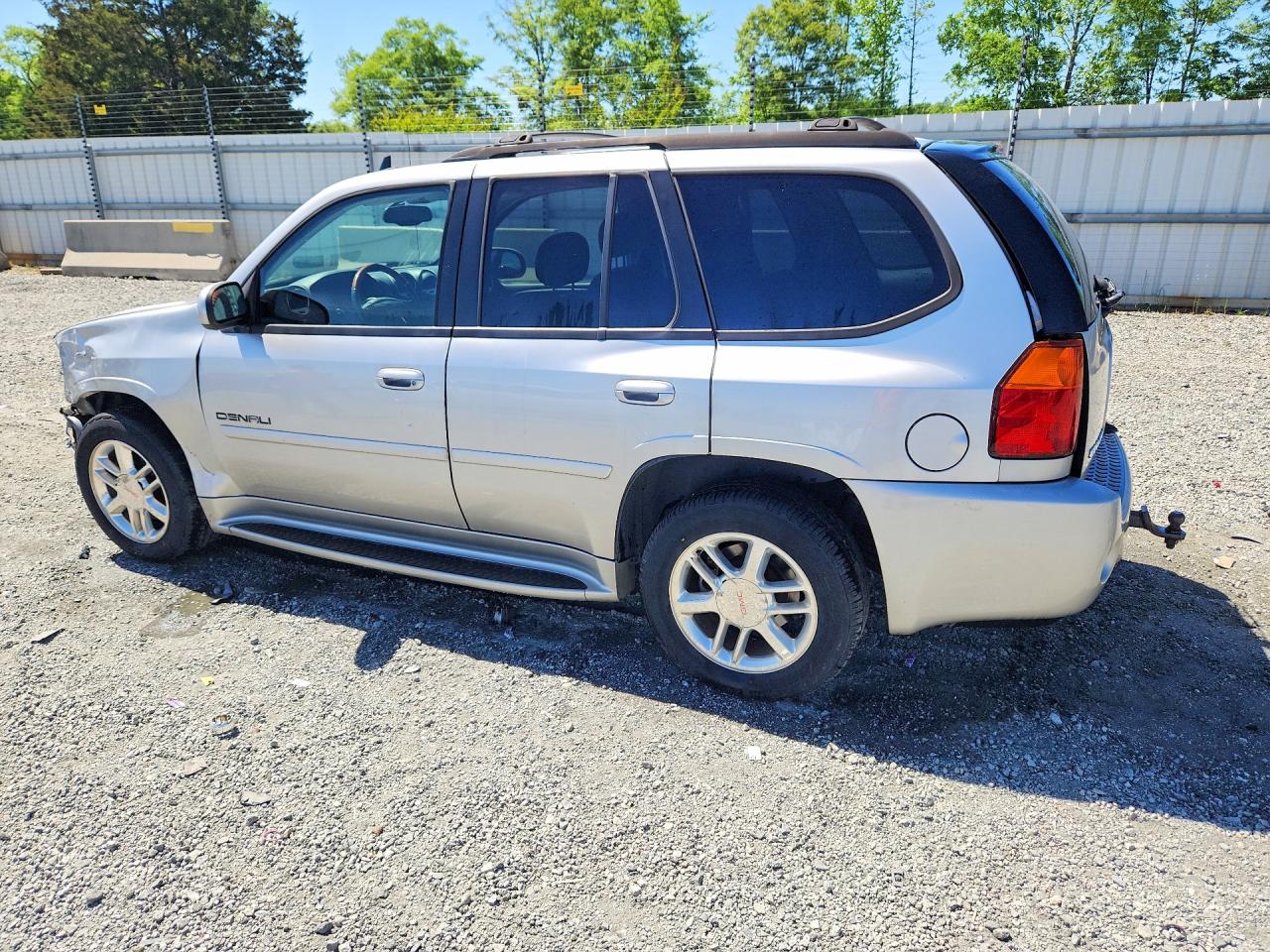 2006 GMC ENVOY DENALI photo 4