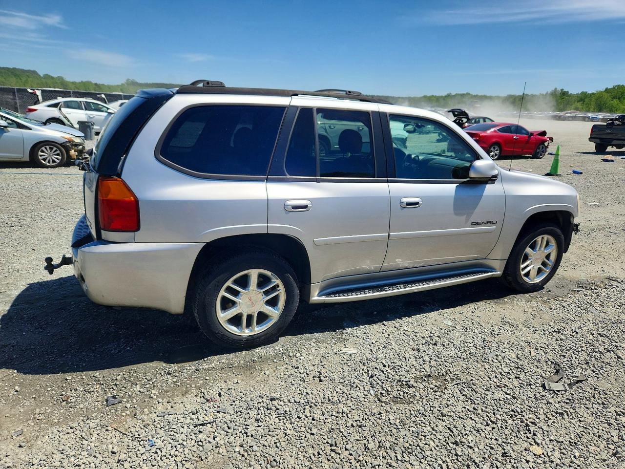 2006 GMC ENVOY DENALI photo 7