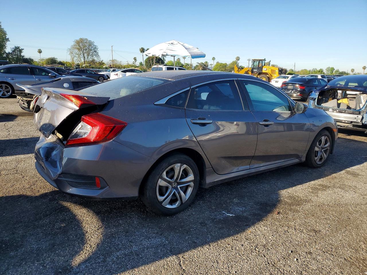 2016 HONDA CIVIC LX photo 5