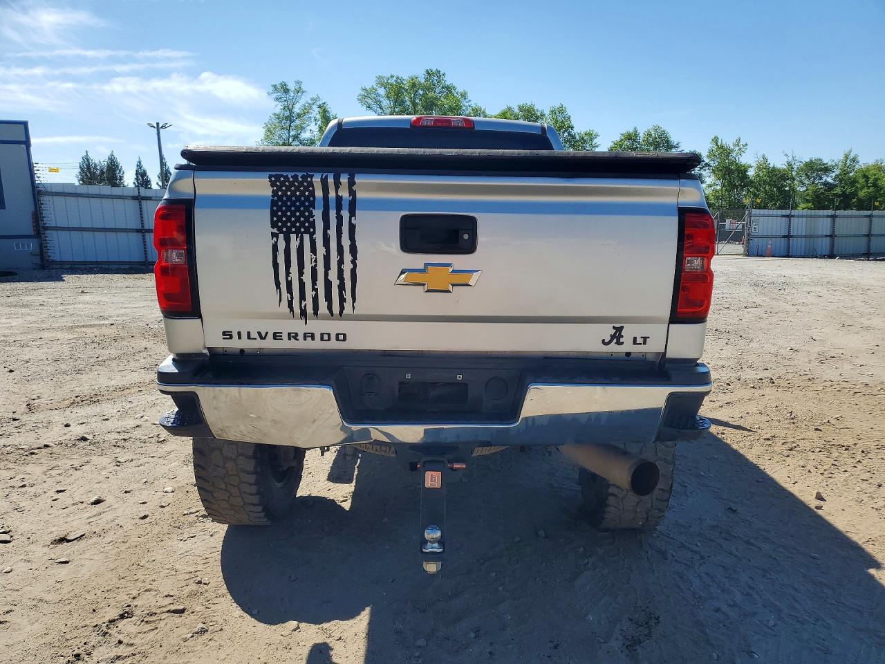 2017 CHEVROLET SILVERADO K2500 HEAVY DUTY LT photo 16