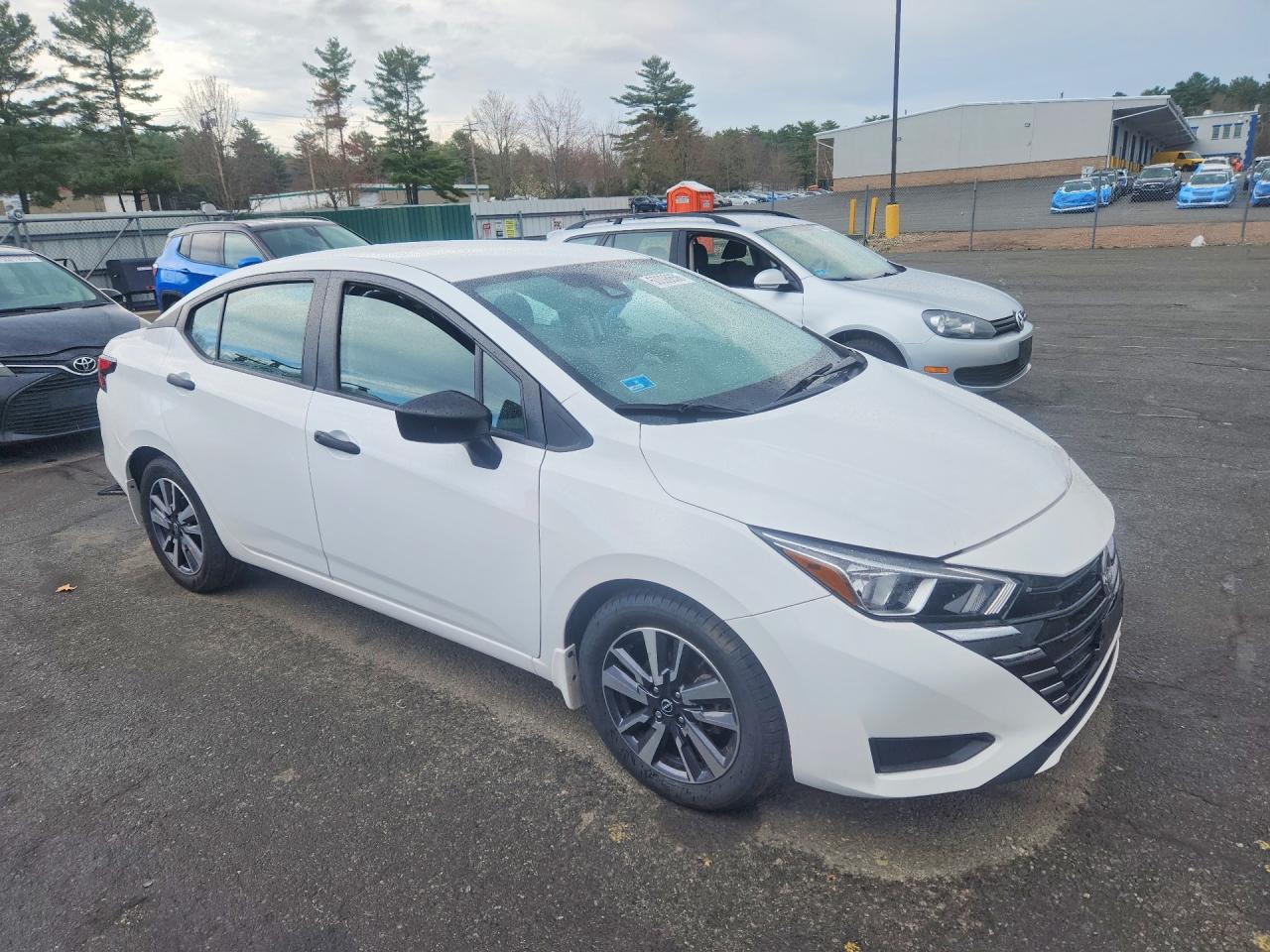 2024 NISSAN VERSA S photo 7