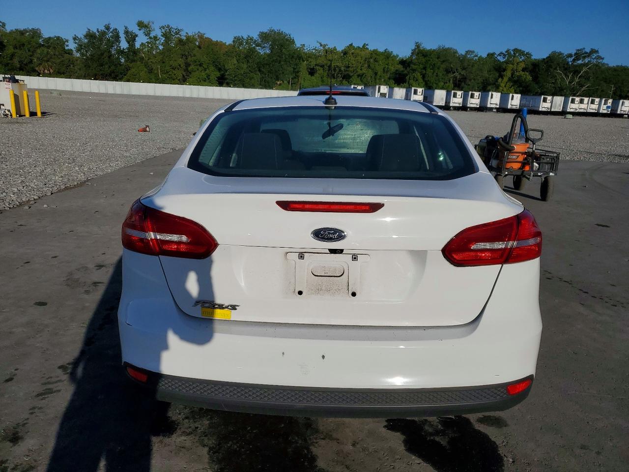 2017 FORD FOCUS S photo 6