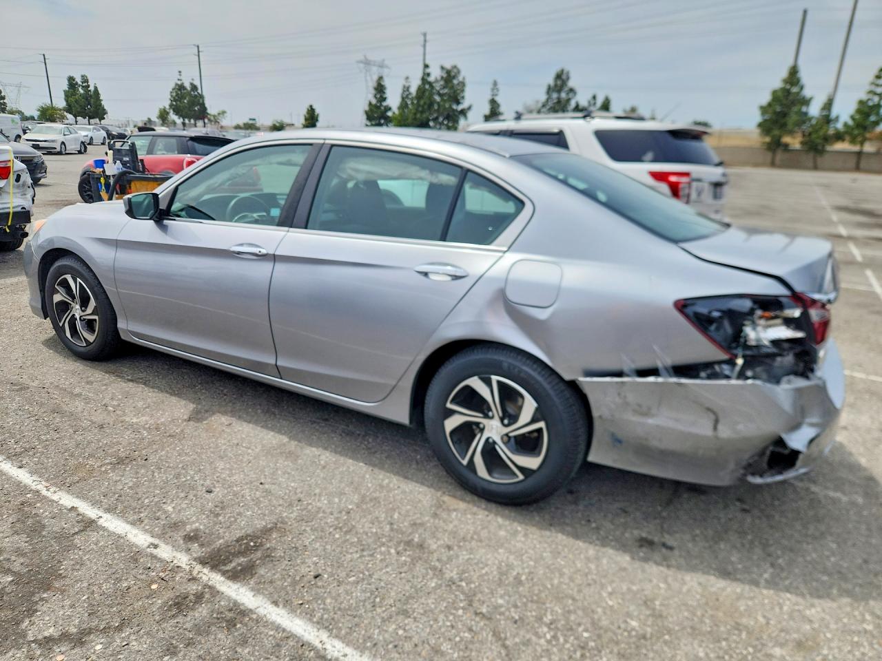 2017 HONDA ACCORD LX photo 3