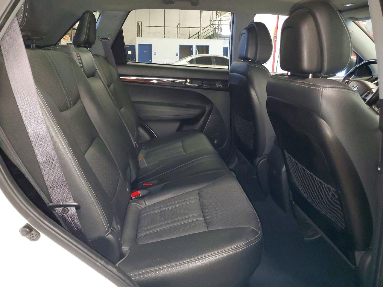 2012 KIA SORENTO SX photo 21