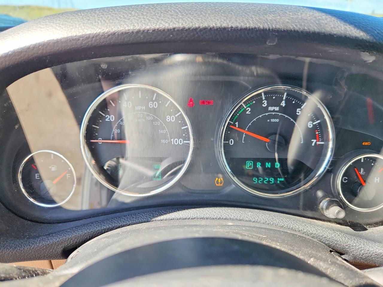 2018 JEEP WRANGLER UNLIMITED SAHARA photo 9