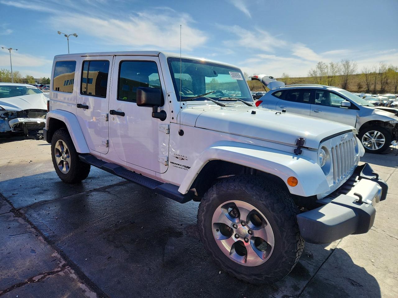 2018 JEEP WRANGLER UNLIMITED SAHARA photo 4