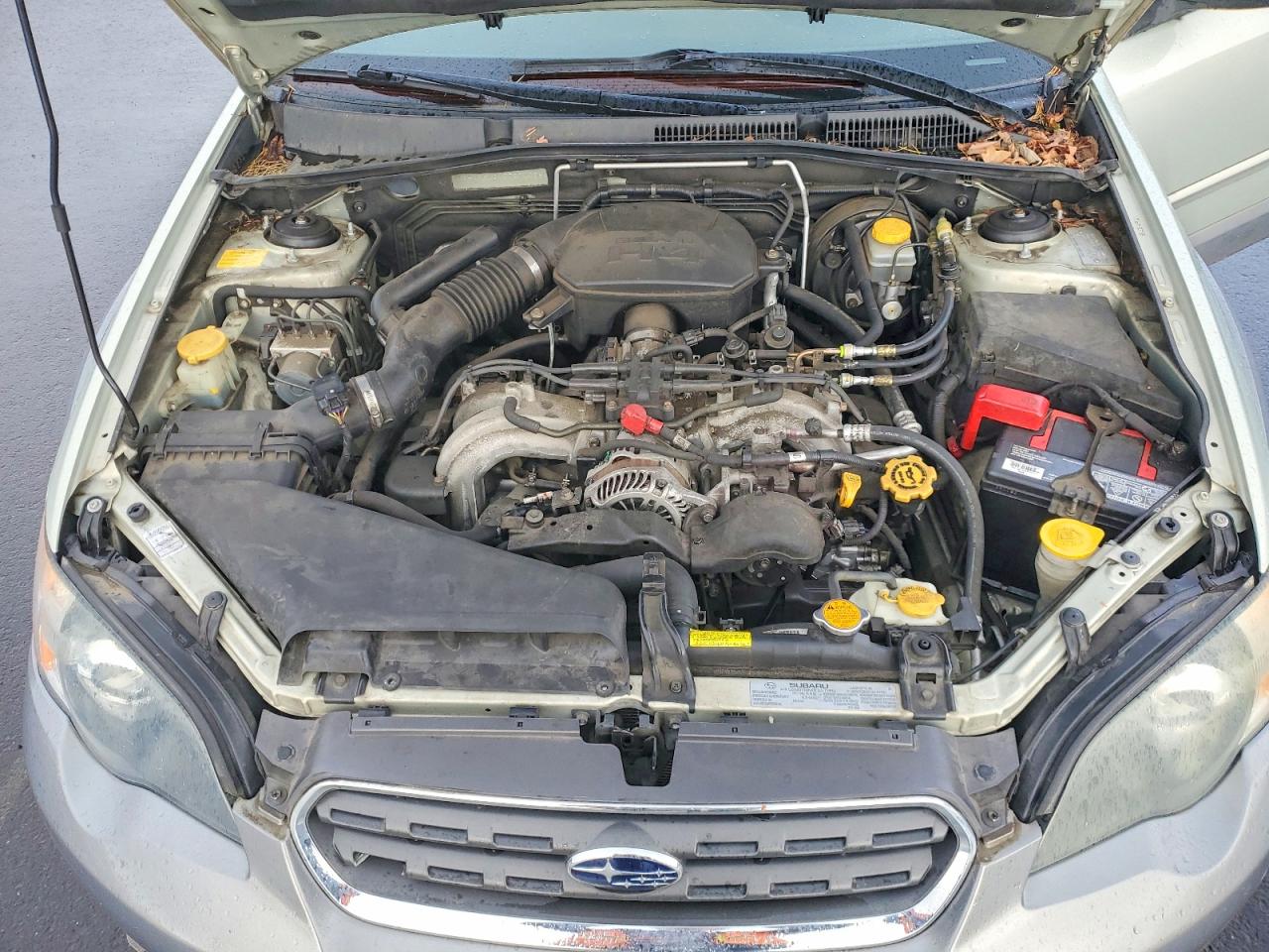 2005 SUBARU LEGACY OUTBACK 2.5I photo 31