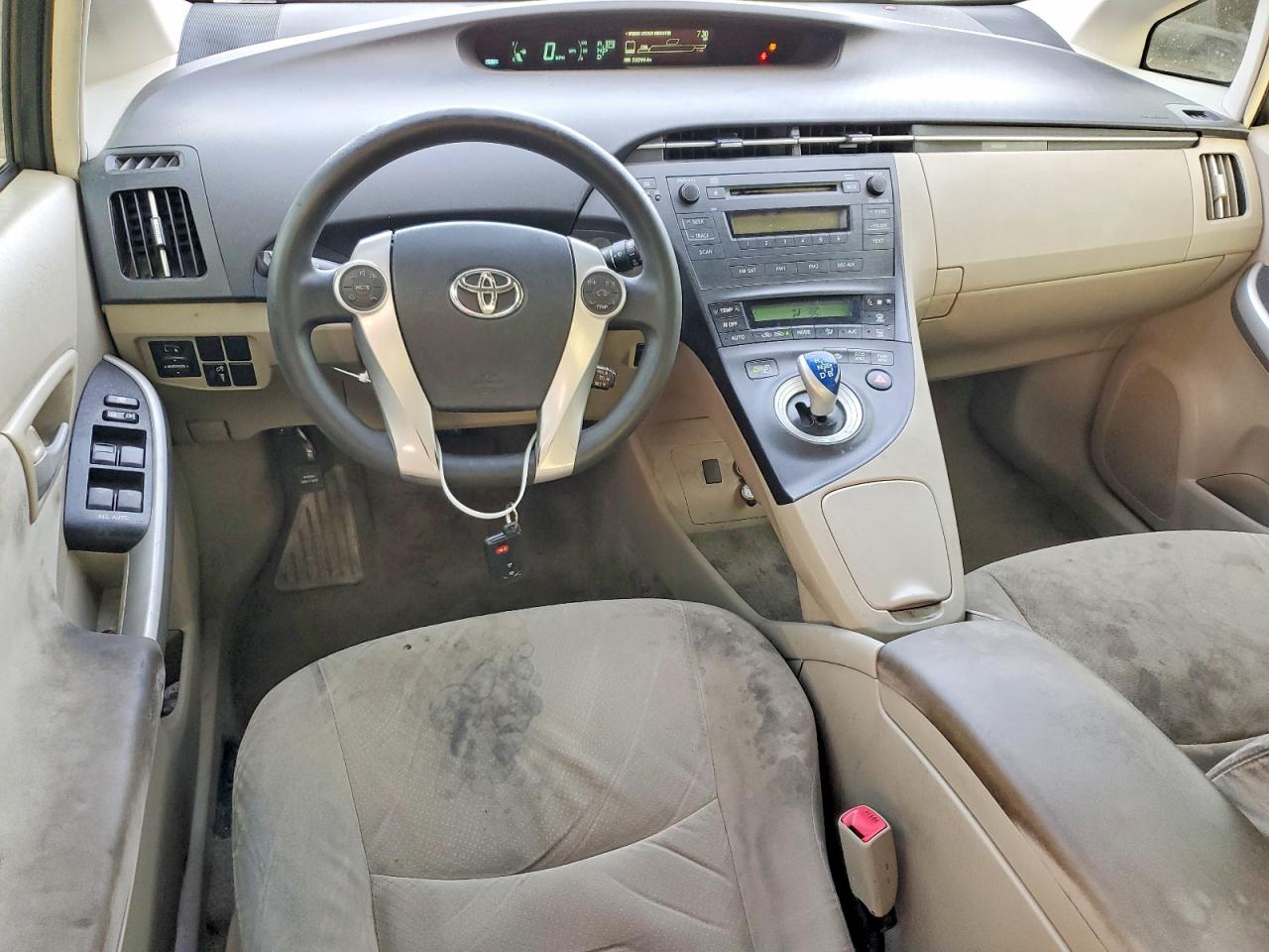 2011 TOYOTA PRIUS TWO photo 22
