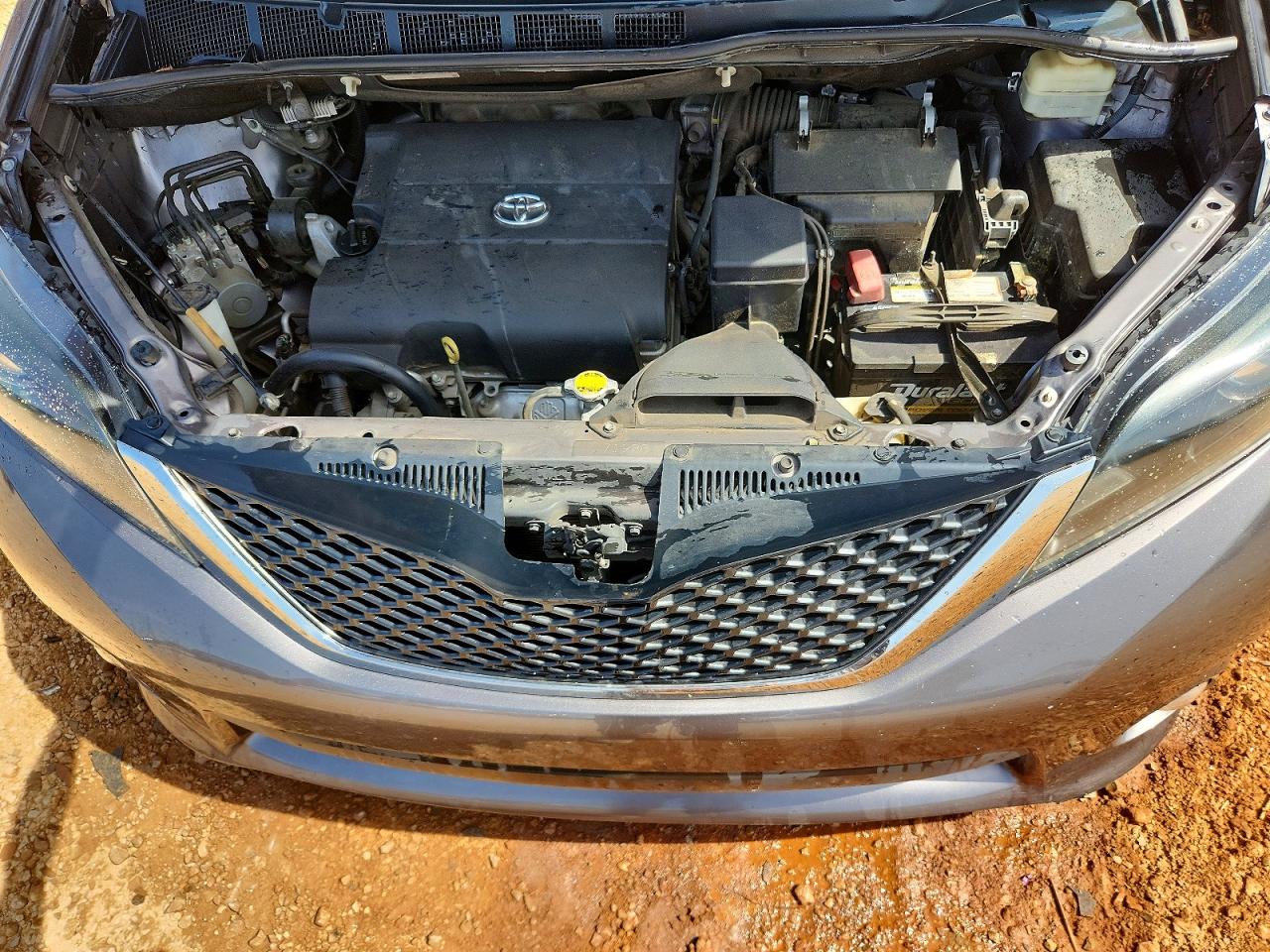 2015 TOYOTA SIENNA SPORT photo 34