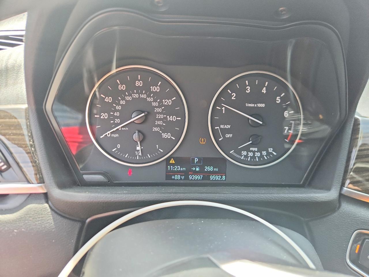 2016 BMW X1 XDRIVE28I photo 25