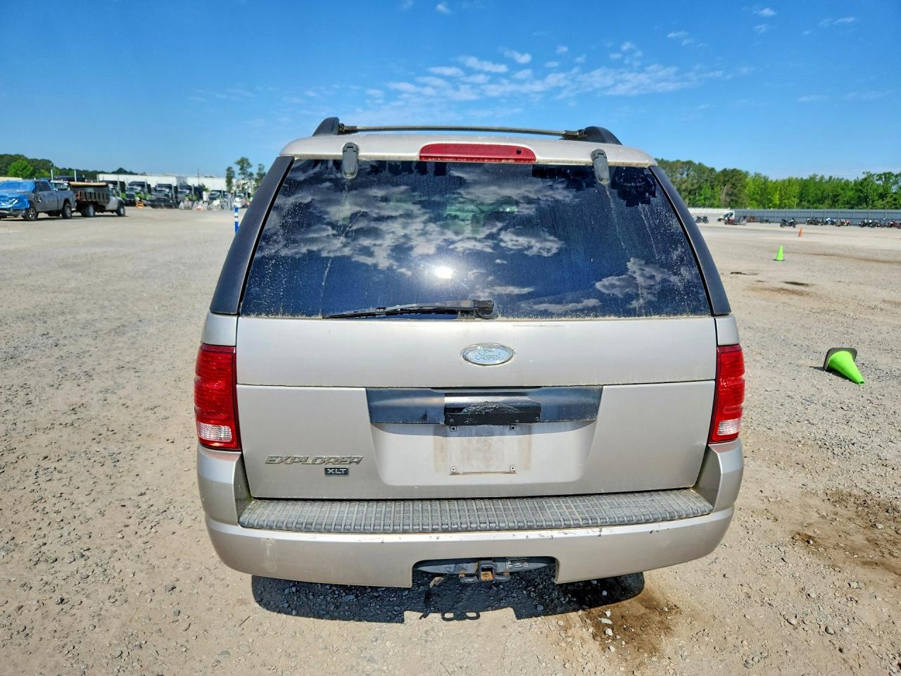 2005 FORD EXPLORER XLT photo 16