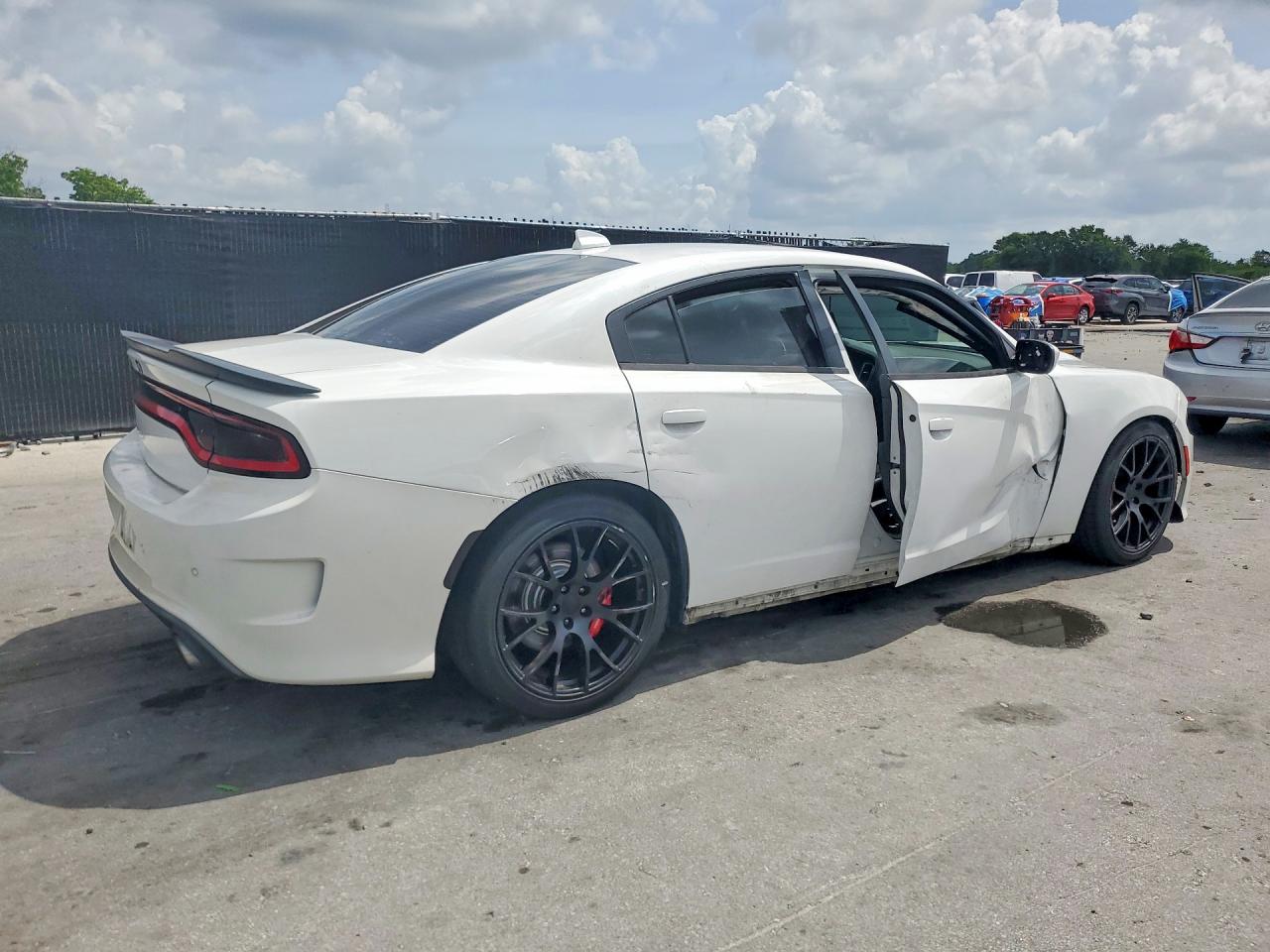 2016 DODGE CHARGER R photo 5