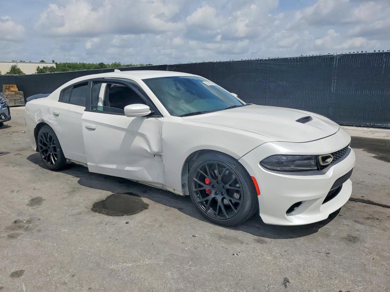2016 DODGE CHARGER R photo 7