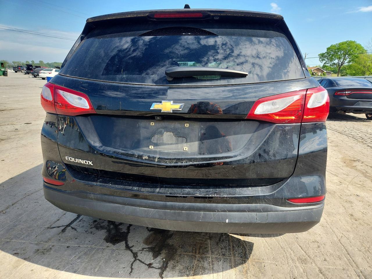 2020 CHEVROLET EQUINOX LS photo 11