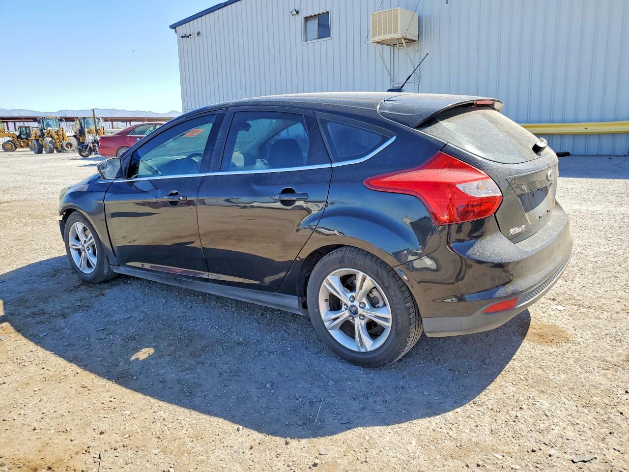 2014 FORD FOCUS TITANIUM photo 4