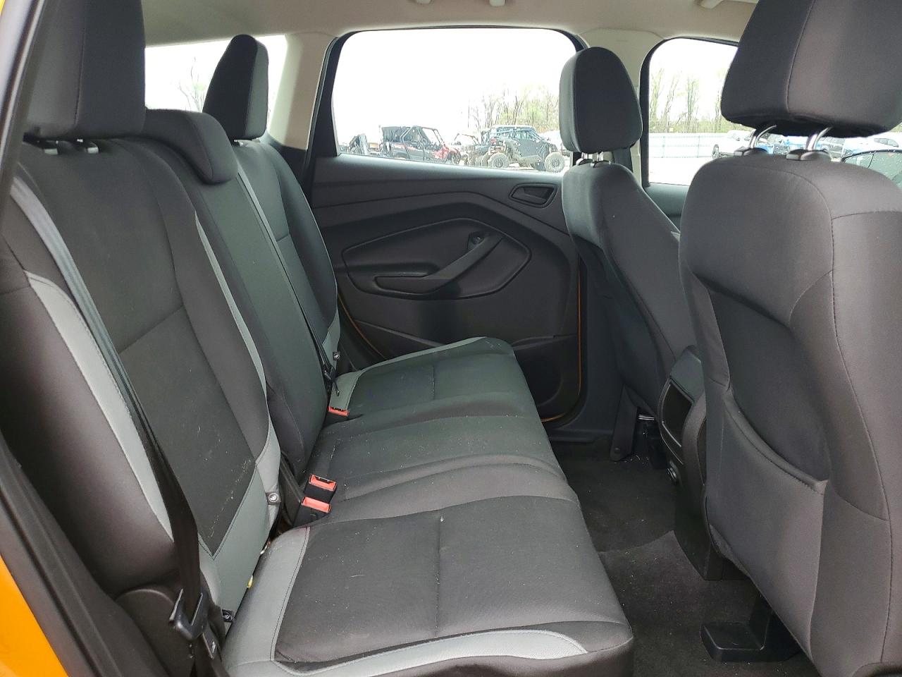 2016 FORD ESCAPE S photo 31