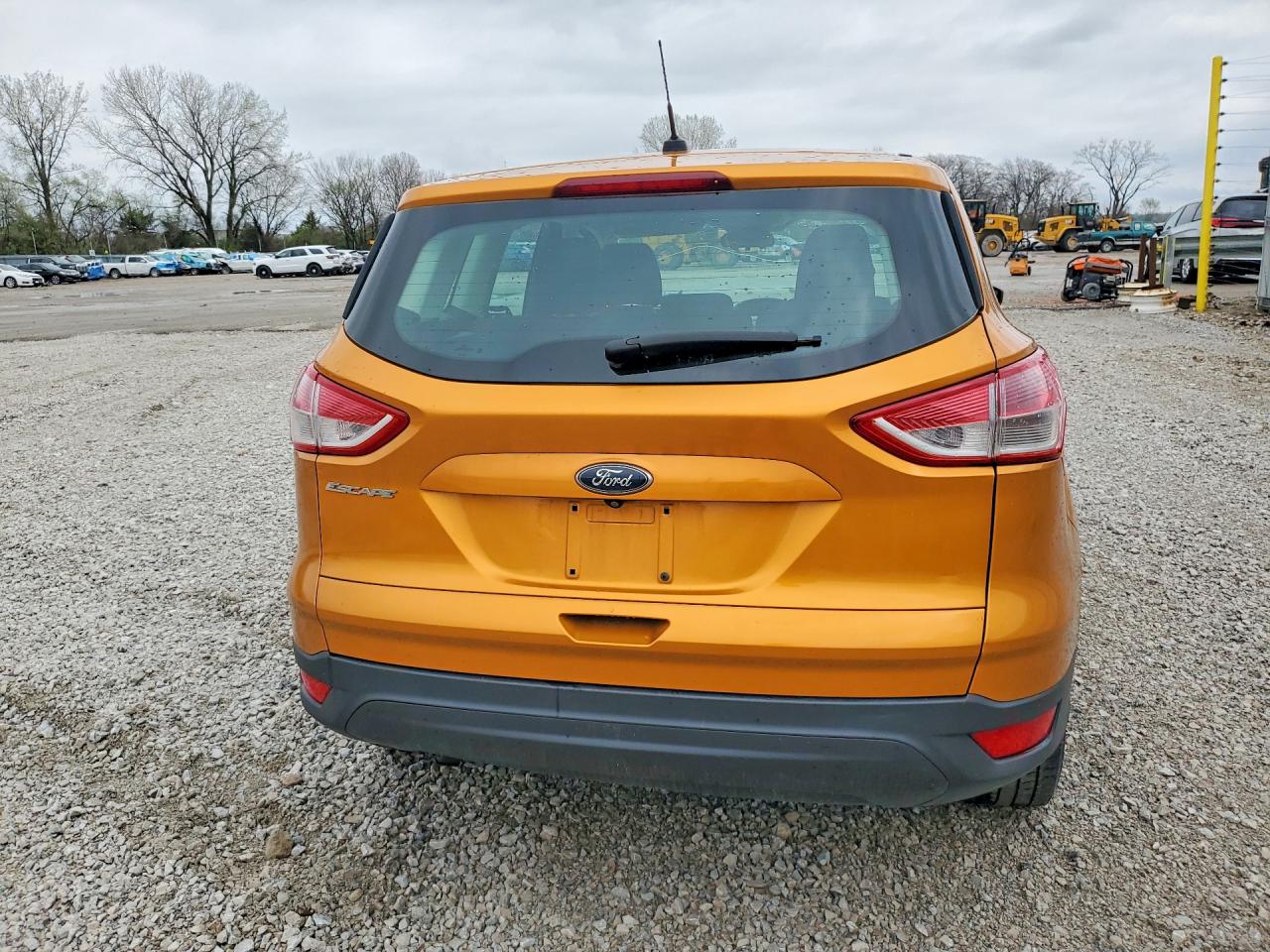 2016 FORD ESCAPE S photo 16