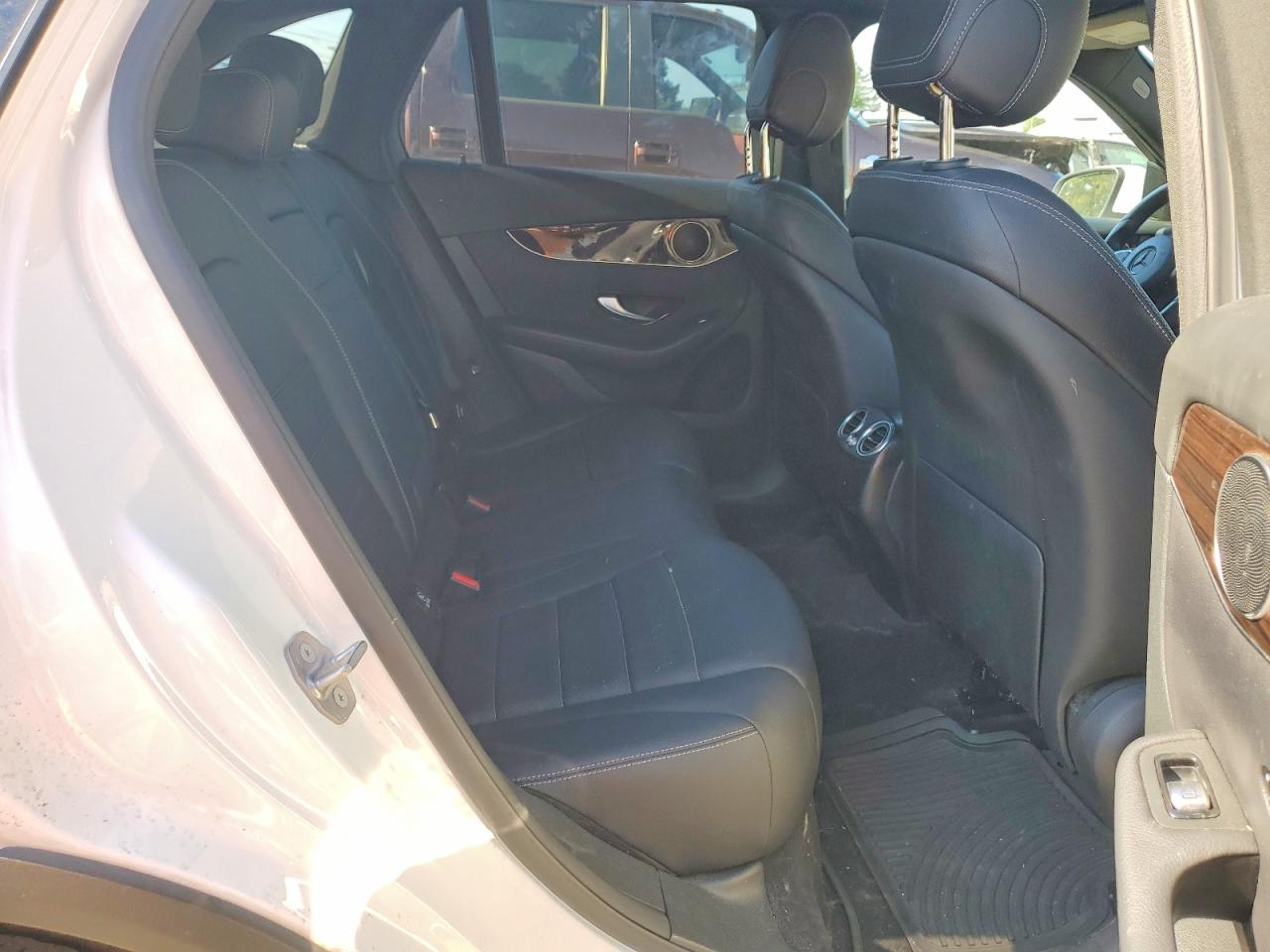 2017 MERCEDES-BENZ GLC 300 4MATIC photo 21