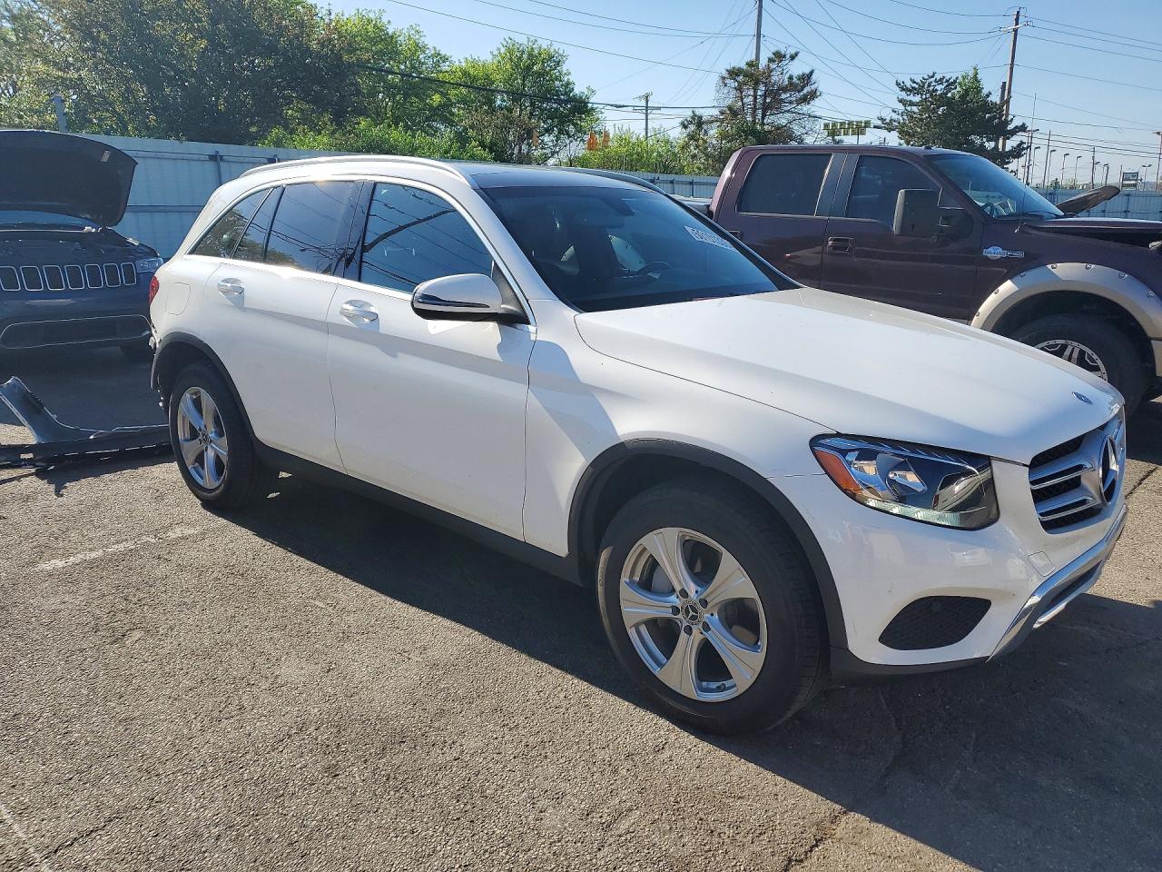 2017 MERCEDES-BENZ GLC 300 4MATIC photo 7