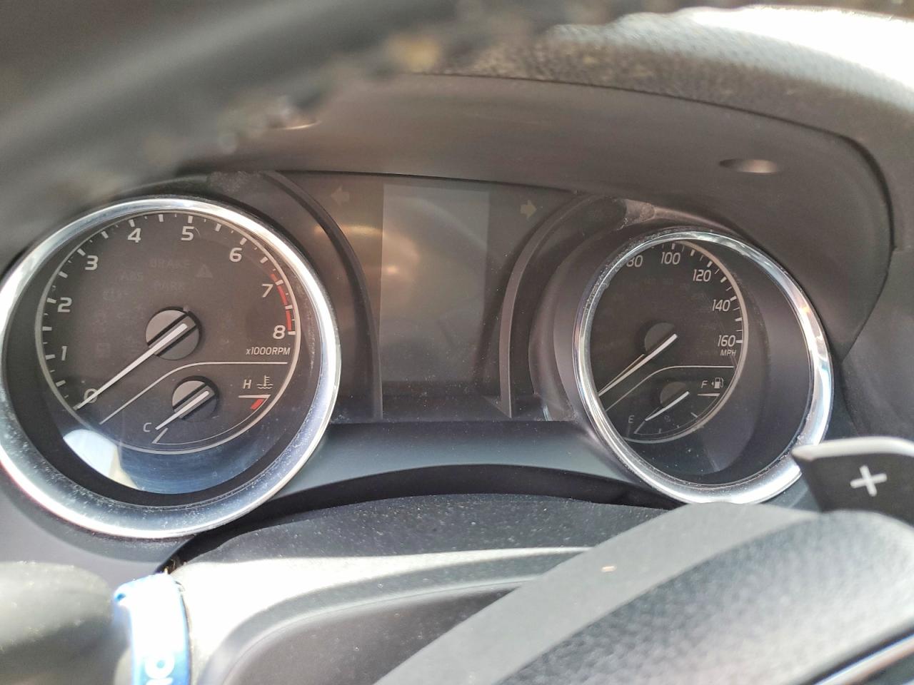 2020 TOYOTA CAMRY SE photo 17