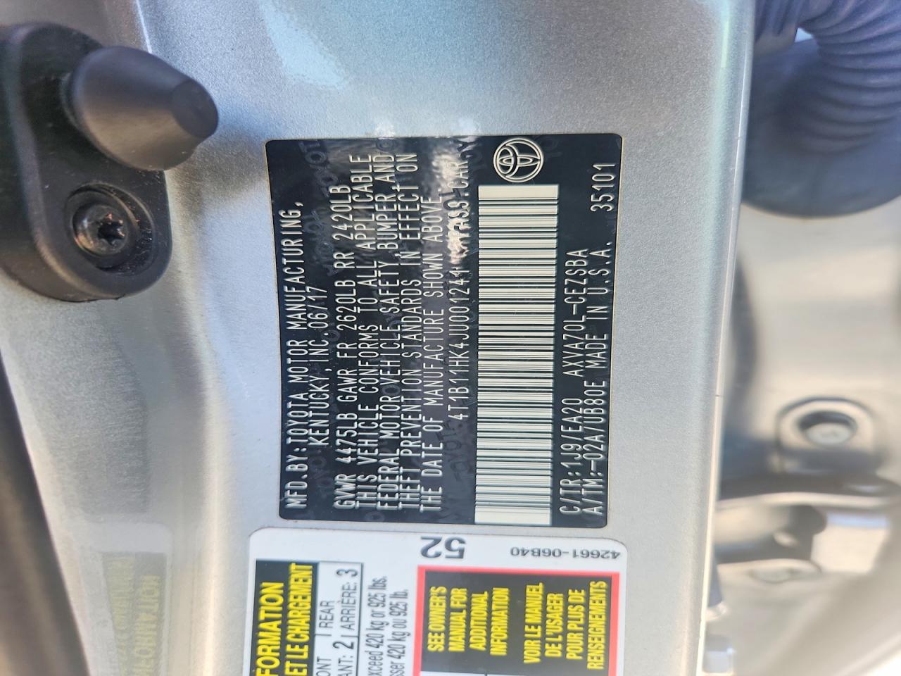 2018 TOYOTA CAMRY L photo 23