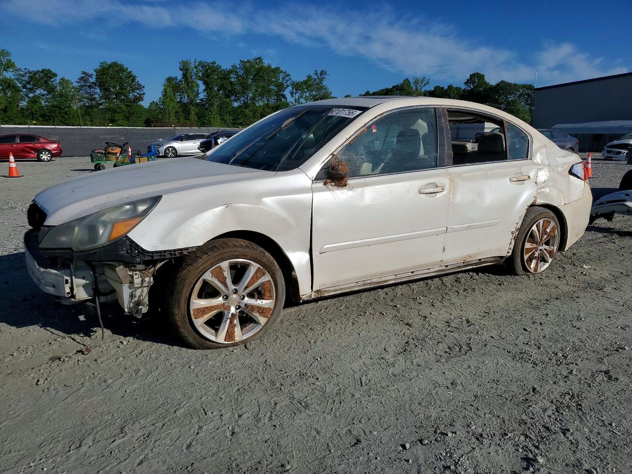 2013 SUBARU LEGACY