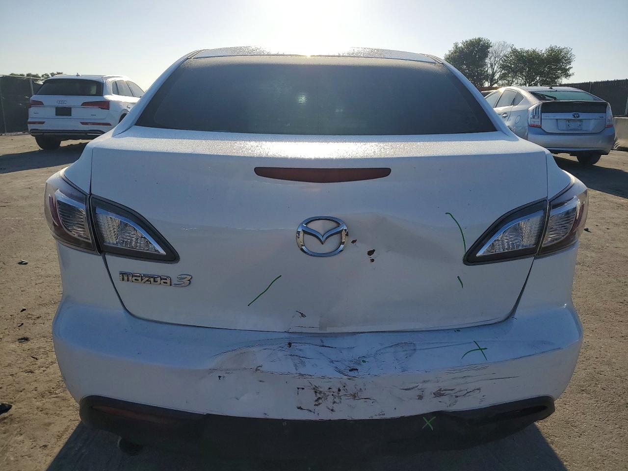 2010 MAZDA 3 I photo 11
