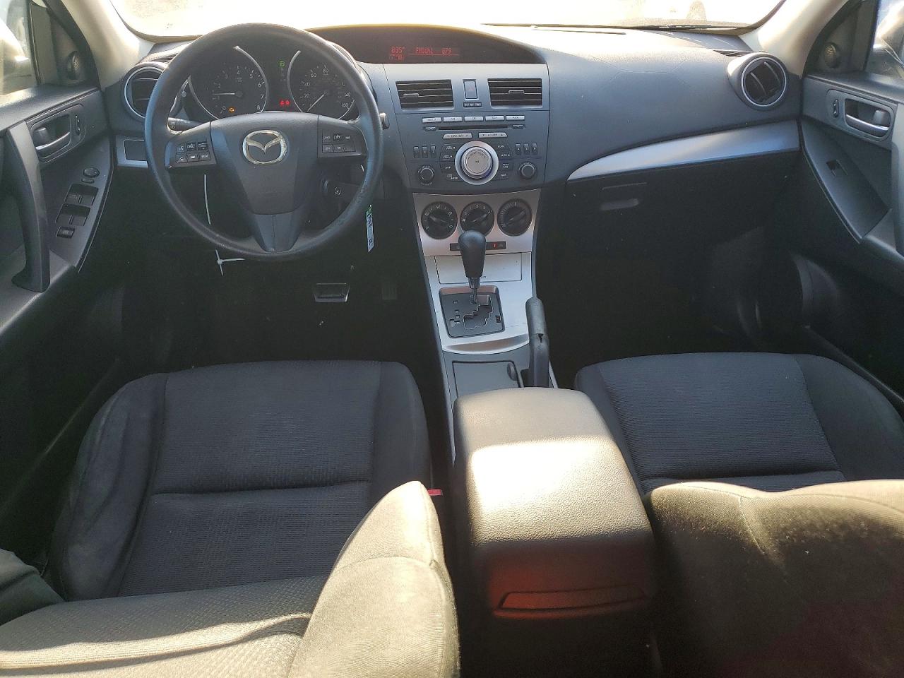 2010 MAZDA 3 I photo 15