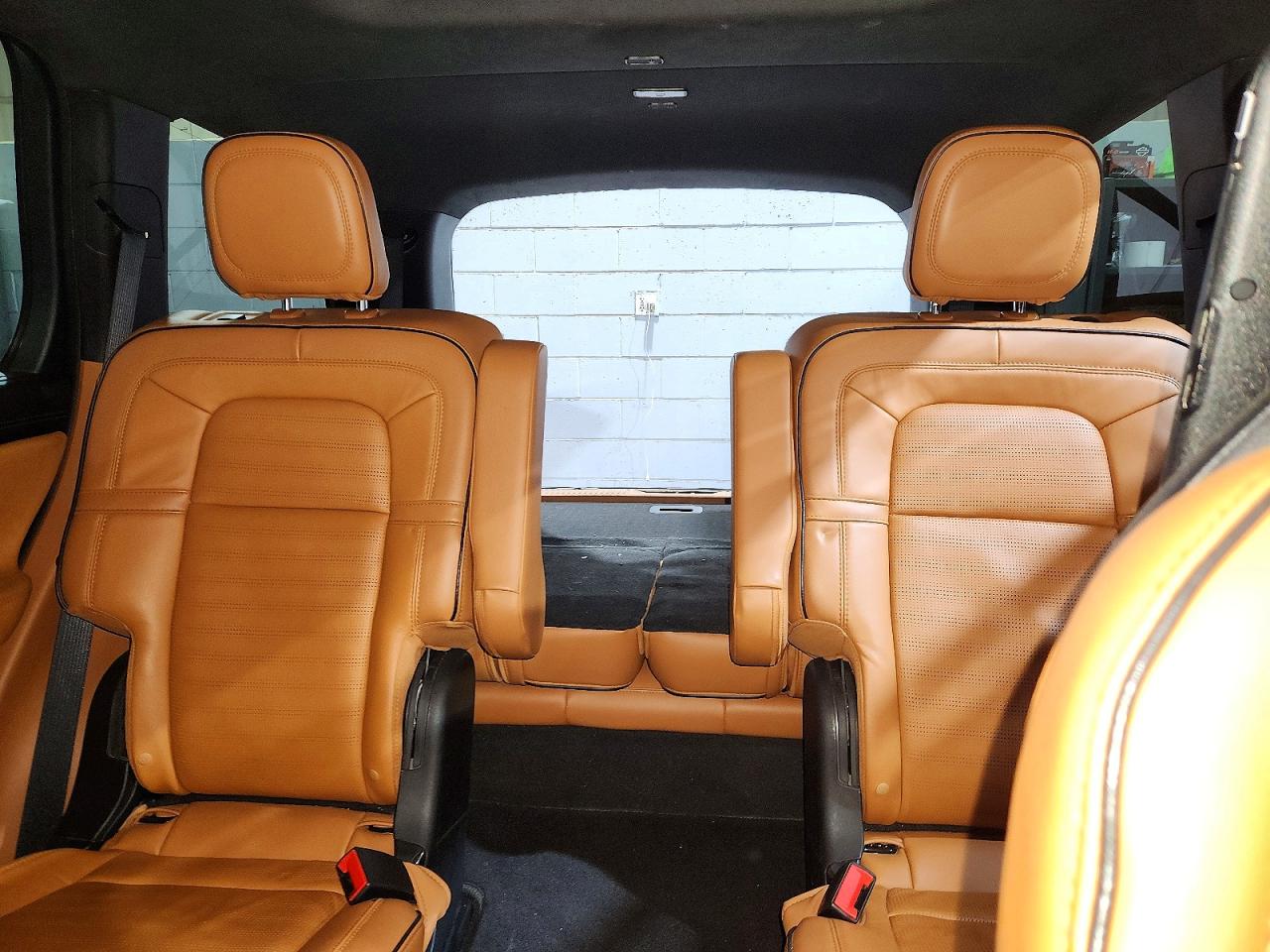 2023 LINCOLN AVIATOR BLACK LABEL photo 19