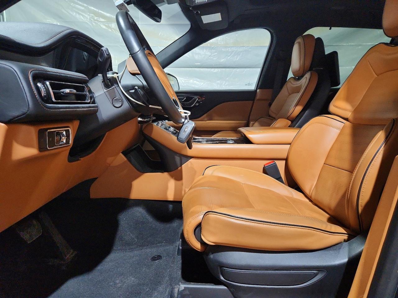 2023 LINCOLN AVIATOR BLACK LABEL photo 13