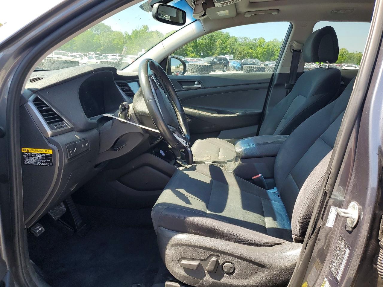 2018 HYUNDAI TUCSON VALUE photo 7