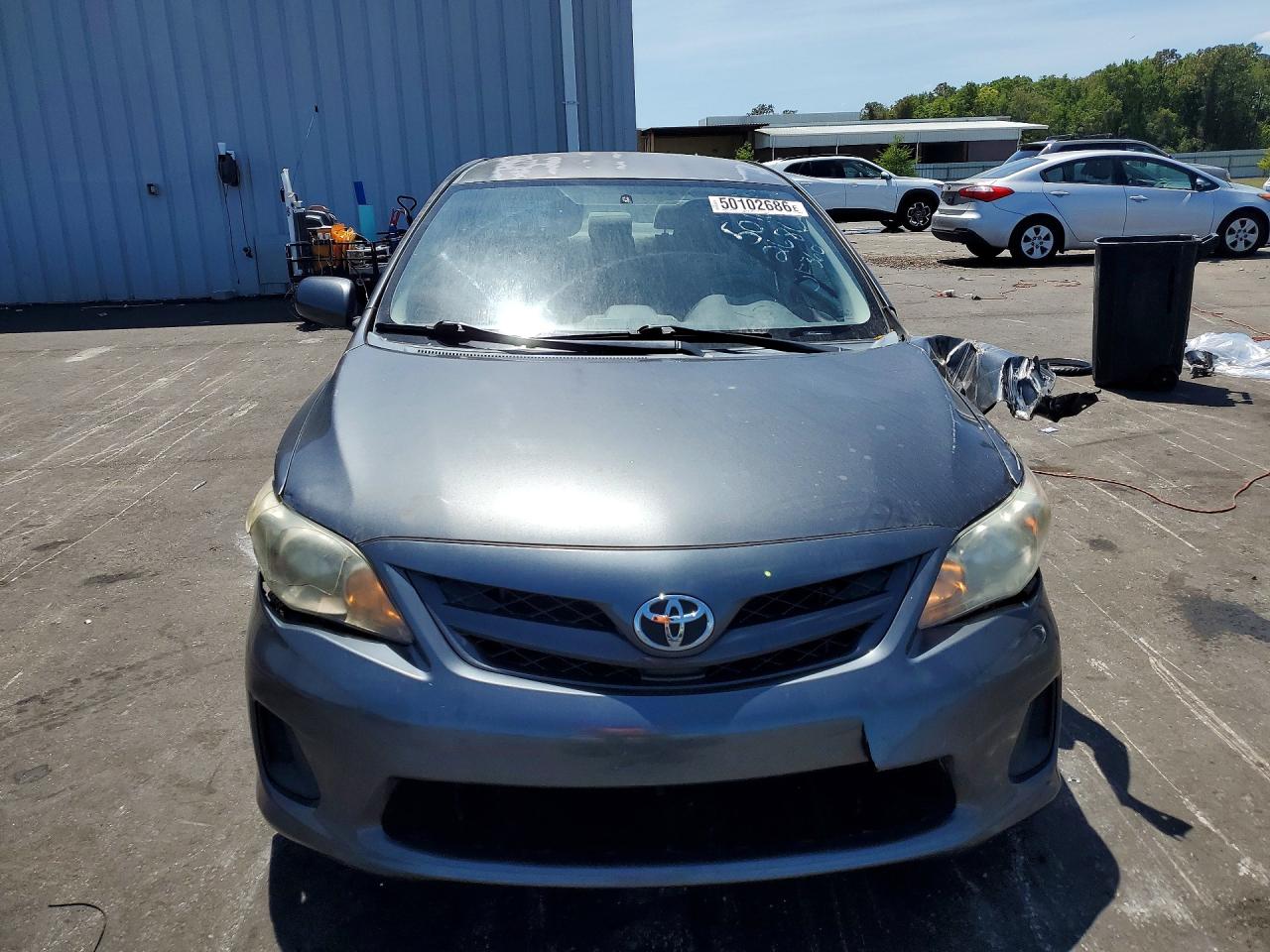 2012 TOYOTA COROLLA LE photo 13