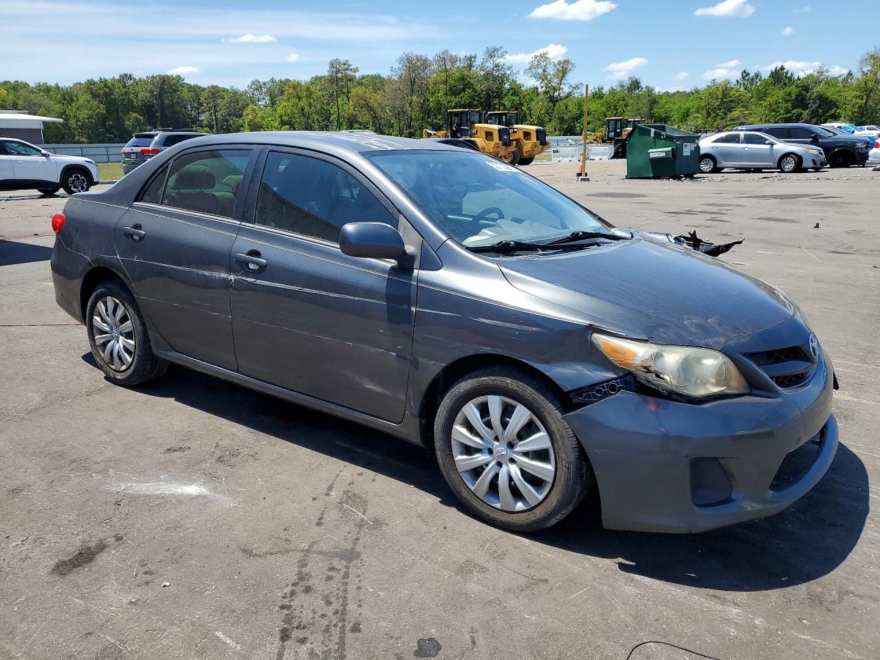 2012 TOYOTA COROLLA LE photo 10