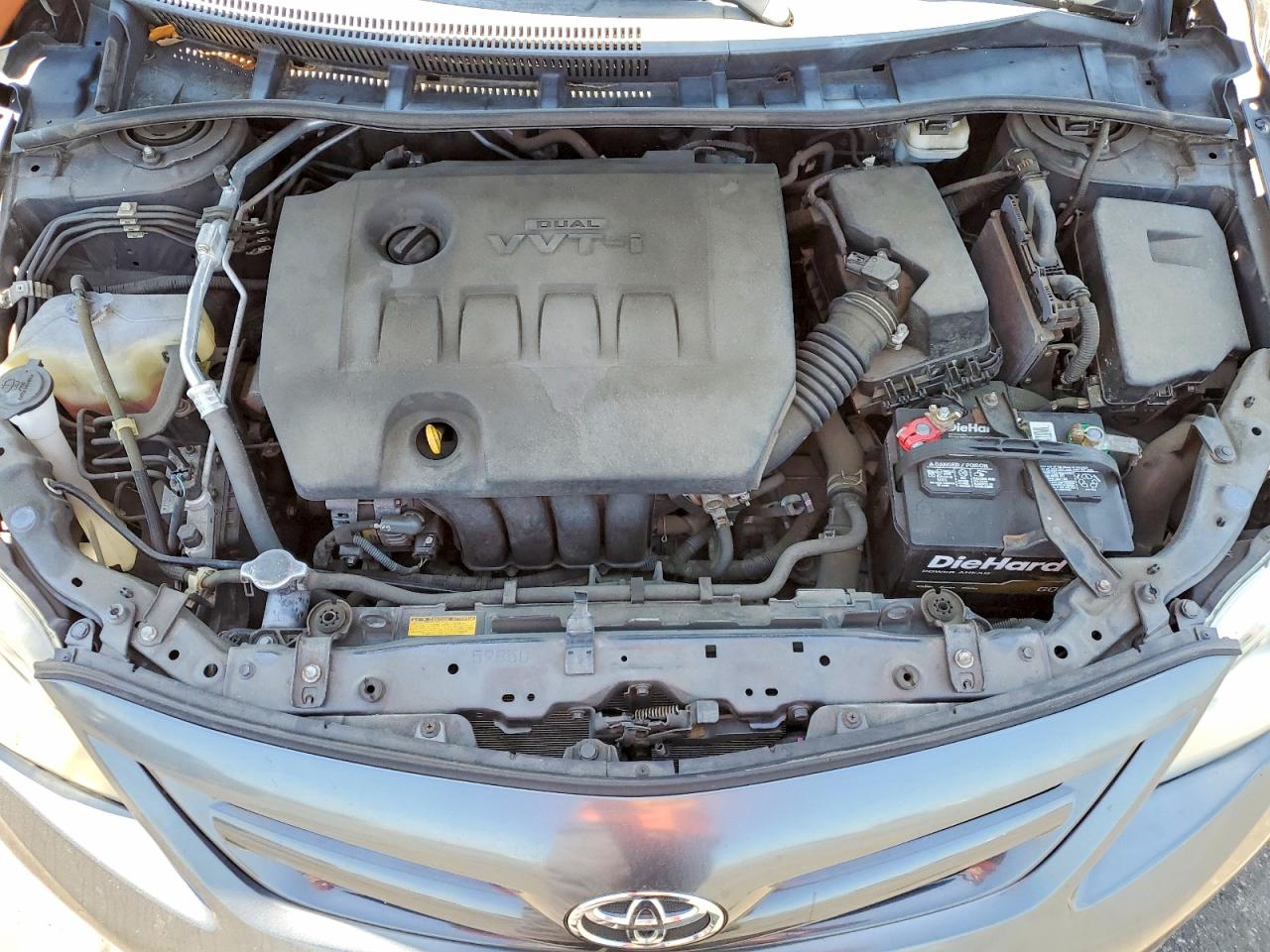 2012 TOYOTA COROLLA LE photo 31