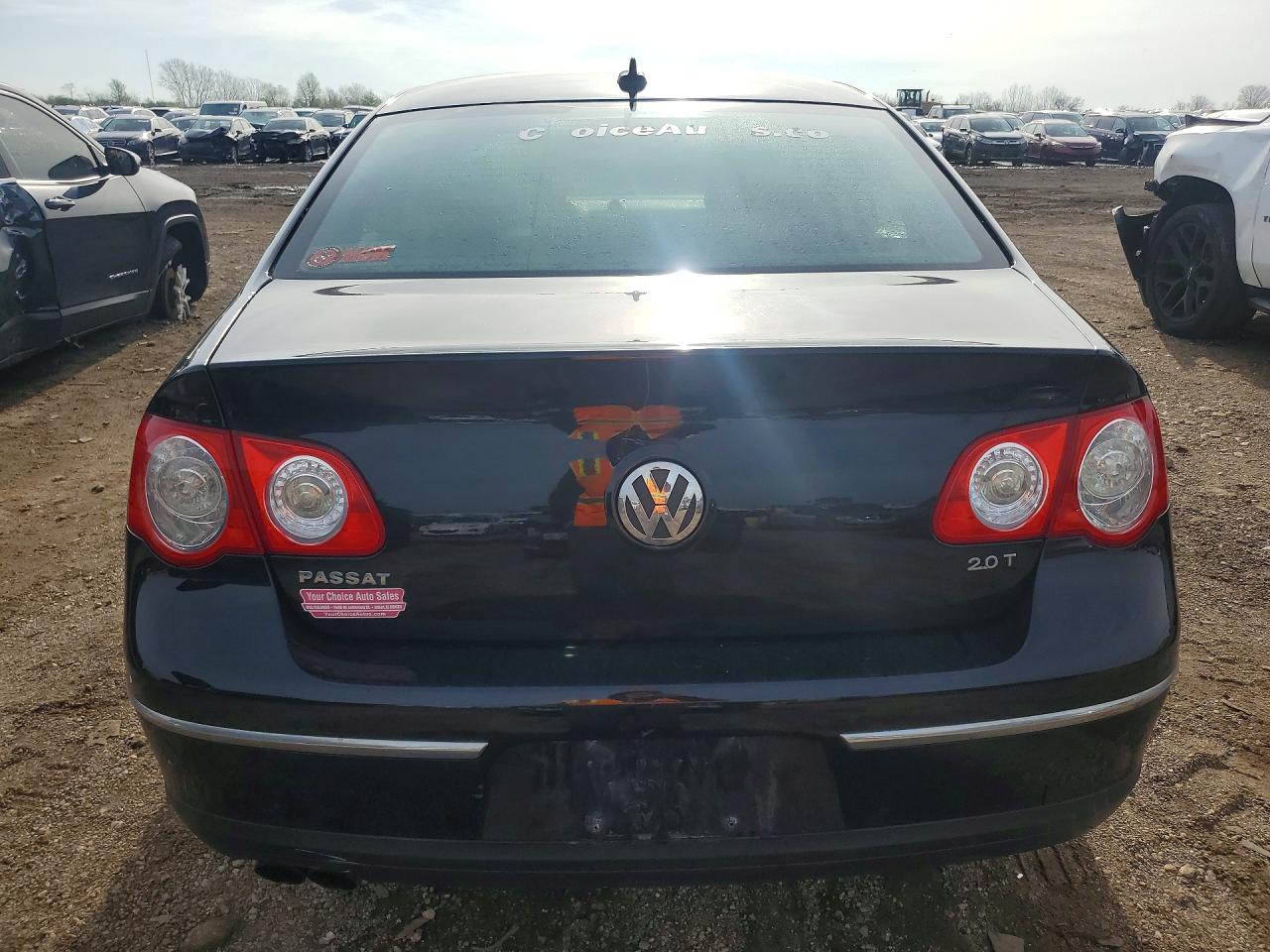 2010 VOLKSWAGEN PASSAT KOMFORT photo 11