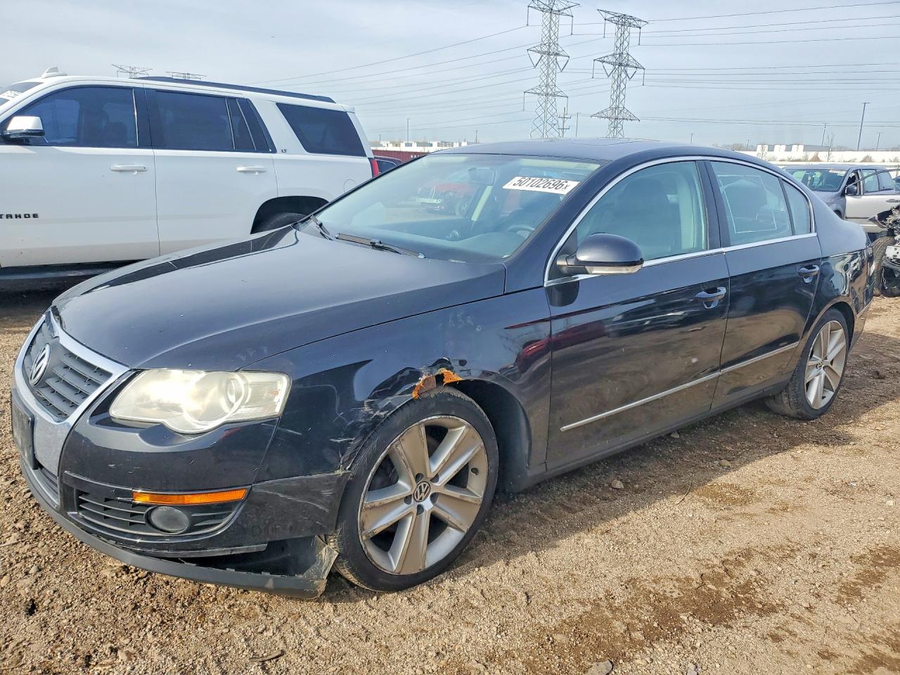 2010 VOLKSWAGEN PASSAT