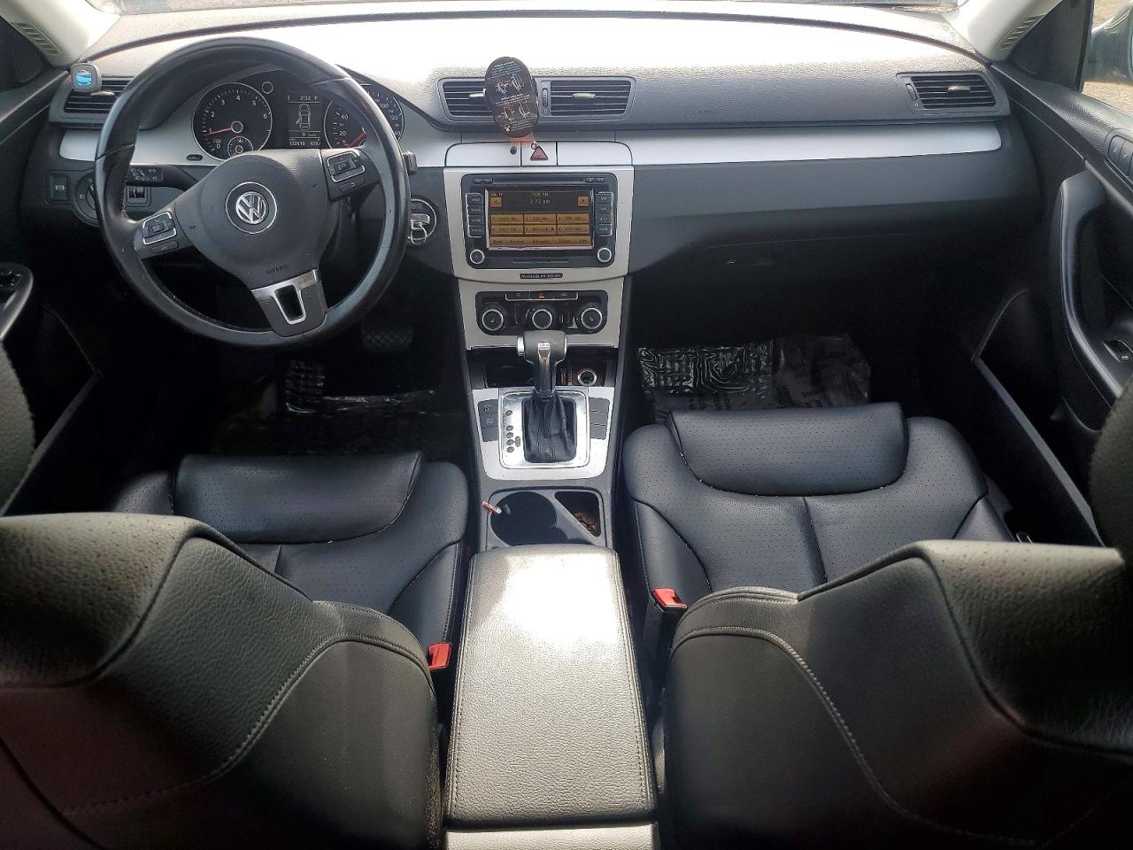 2010 VOLKSWAGEN PASSAT KOMFORT photo 15