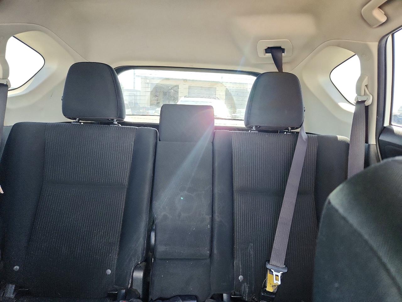 2018 TOYOTA RAV4 LE photo 28