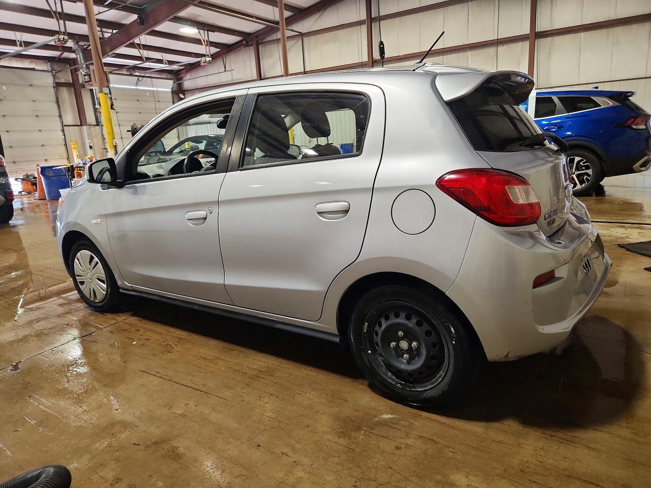 2017 MITSUBISHI MIRAGE ES photo 3