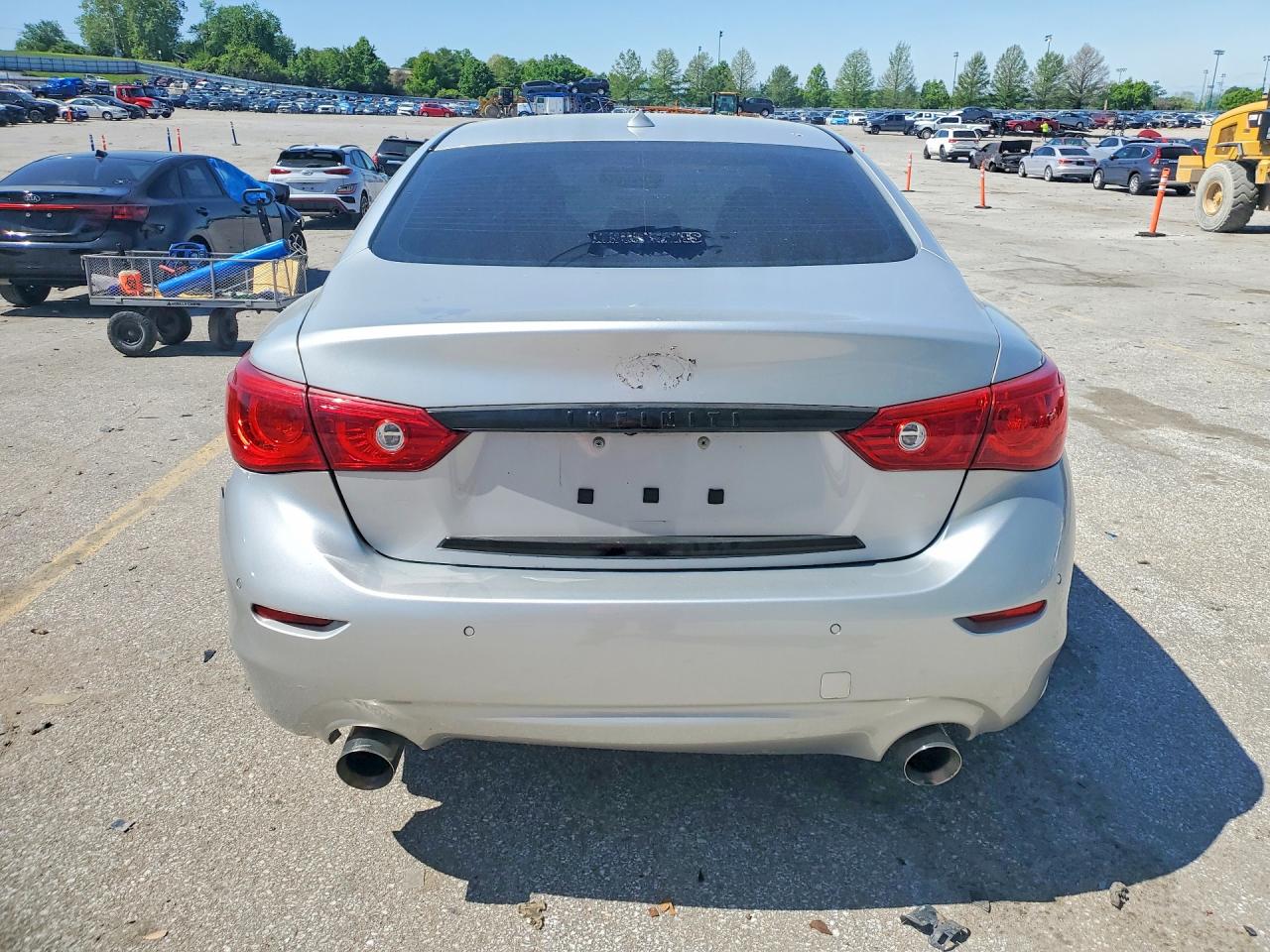 2015 INFINITI Q50 SPORT photo 11