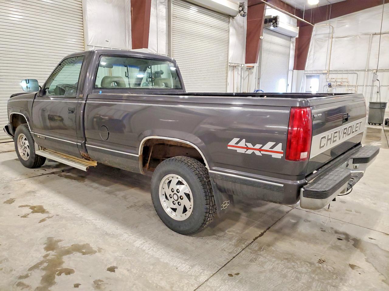 1993 CHEVROLET GMT-400 K1500 photo 3