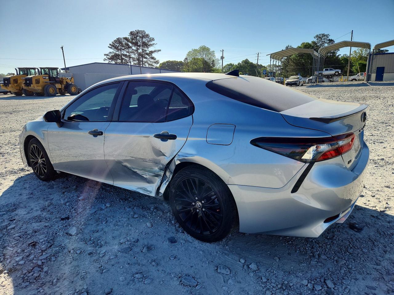 2021 TOYOTA CAMRY SE NIGHTSHADE photo 4