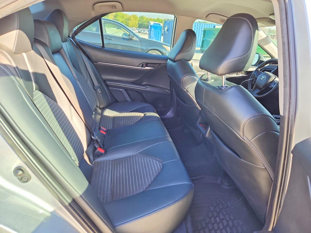 2021 TOYOTA CAMRY SE NIGHTSHADE photo 28