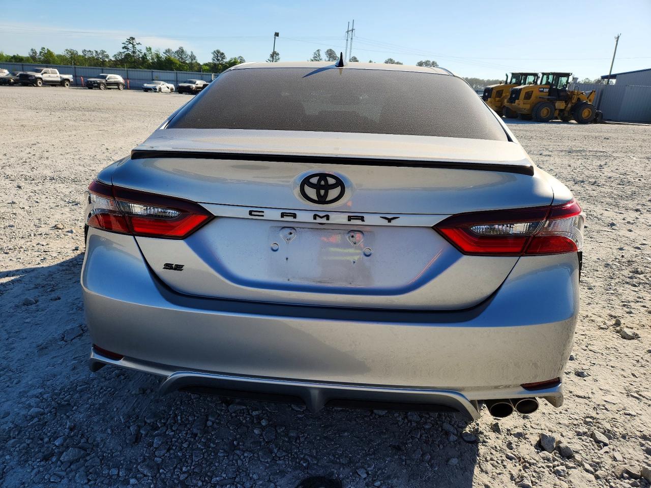 2021 TOYOTA CAMRY SE NIGHTSHADE photo 16